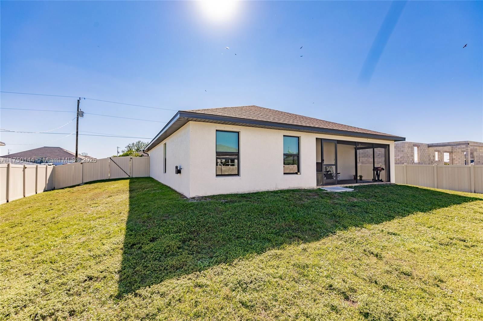 Real estate property located at 2705 5th Ter, Lee, Cape Coral, Cape Coral, FL
