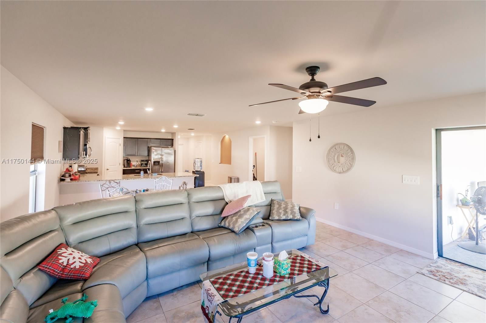 Real estate property located at 2705 5th Ter, Lee, Cape Coral, Cape Coral, FL