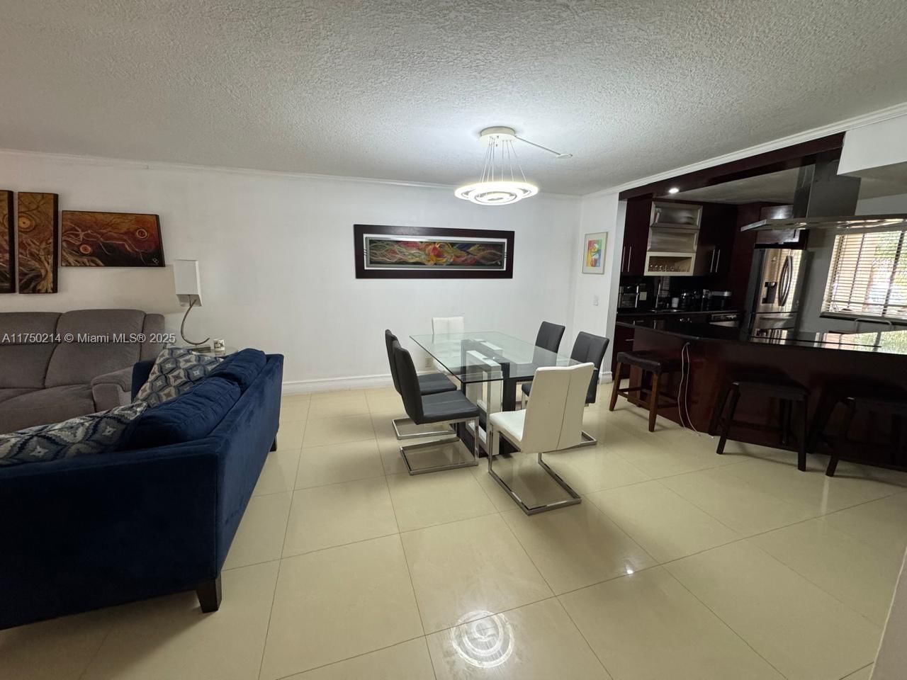 Real estate property located at 435 Lakeview Dr #104, Broward, Racquet Club Apartments A, Weston, FL