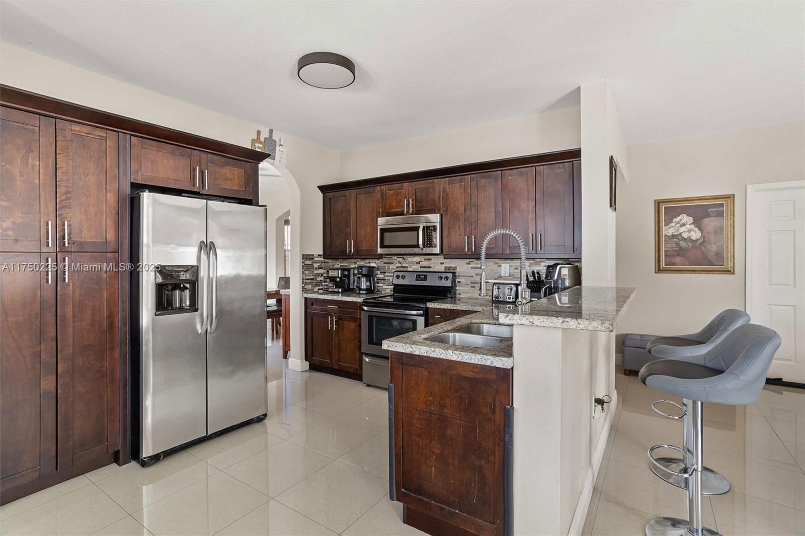 Real estate property located at 11104 242nd St, Miami-dade, Bluewaters Subdivision, Homestead, FL