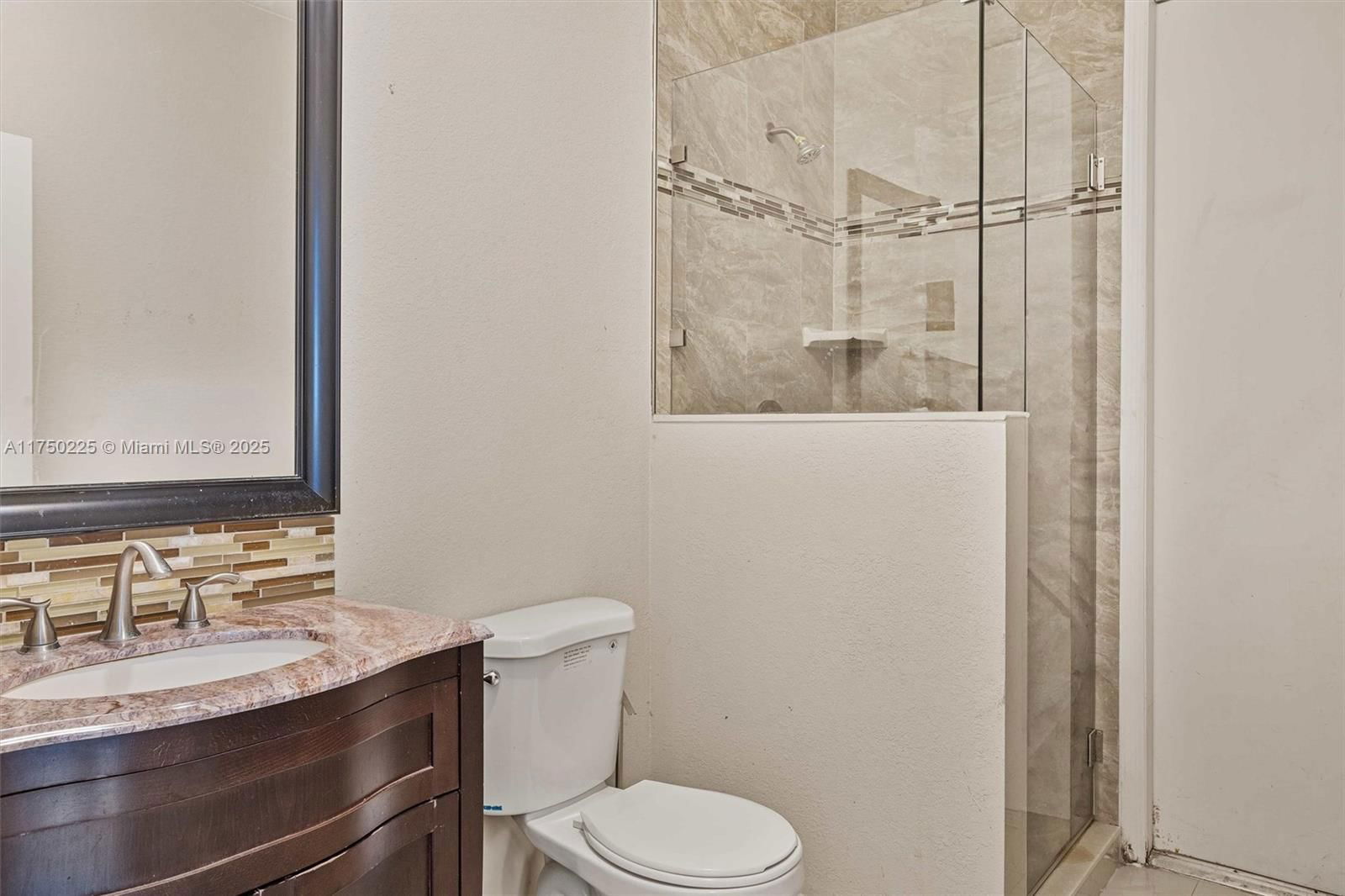 Real estate property located at 11104 242nd St, Miami-dade, Bluewaters Subdivision, Homestead, FL