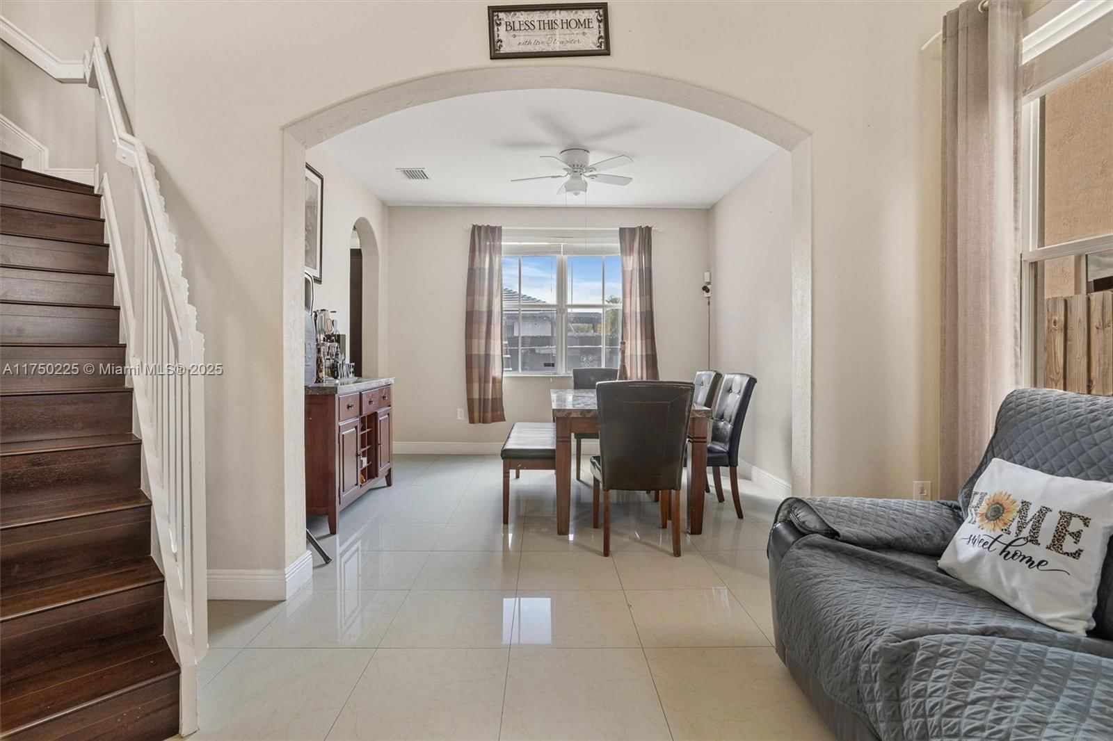 Real estate property located at 11104 242nd St, Miami-dade, Bluewaters Subdivision, Homestead, FL
