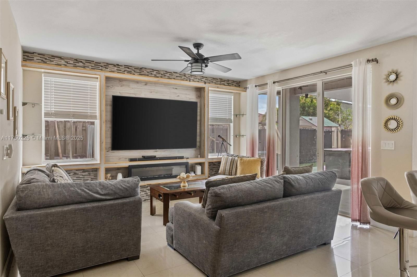 Real estate property located at 11104 242nd St, Miami-dade, Bluewaters Subdivision, Homestead, FL
