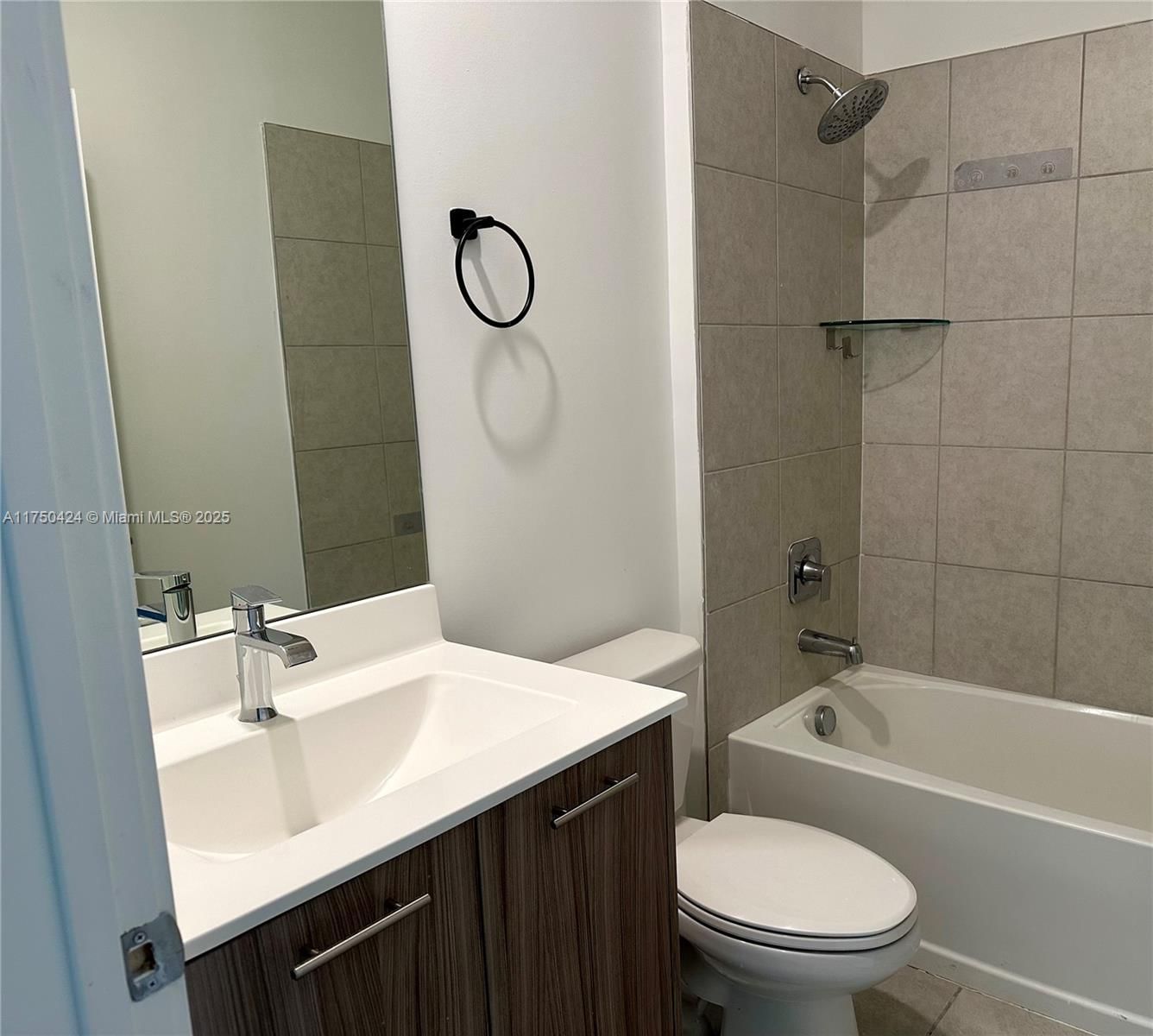 Real estate property located at 8265 41 ST #308, Miami-dade, Downtown Doral South Phas, Doral, FL