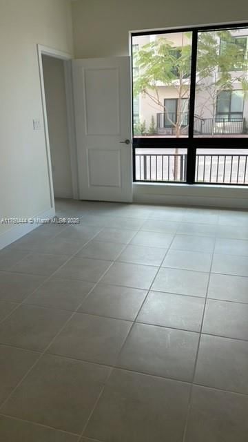 Real estate property located at 8265 41 st #402, Miami-dade, Downtown Doral South Phas, Doral, FL