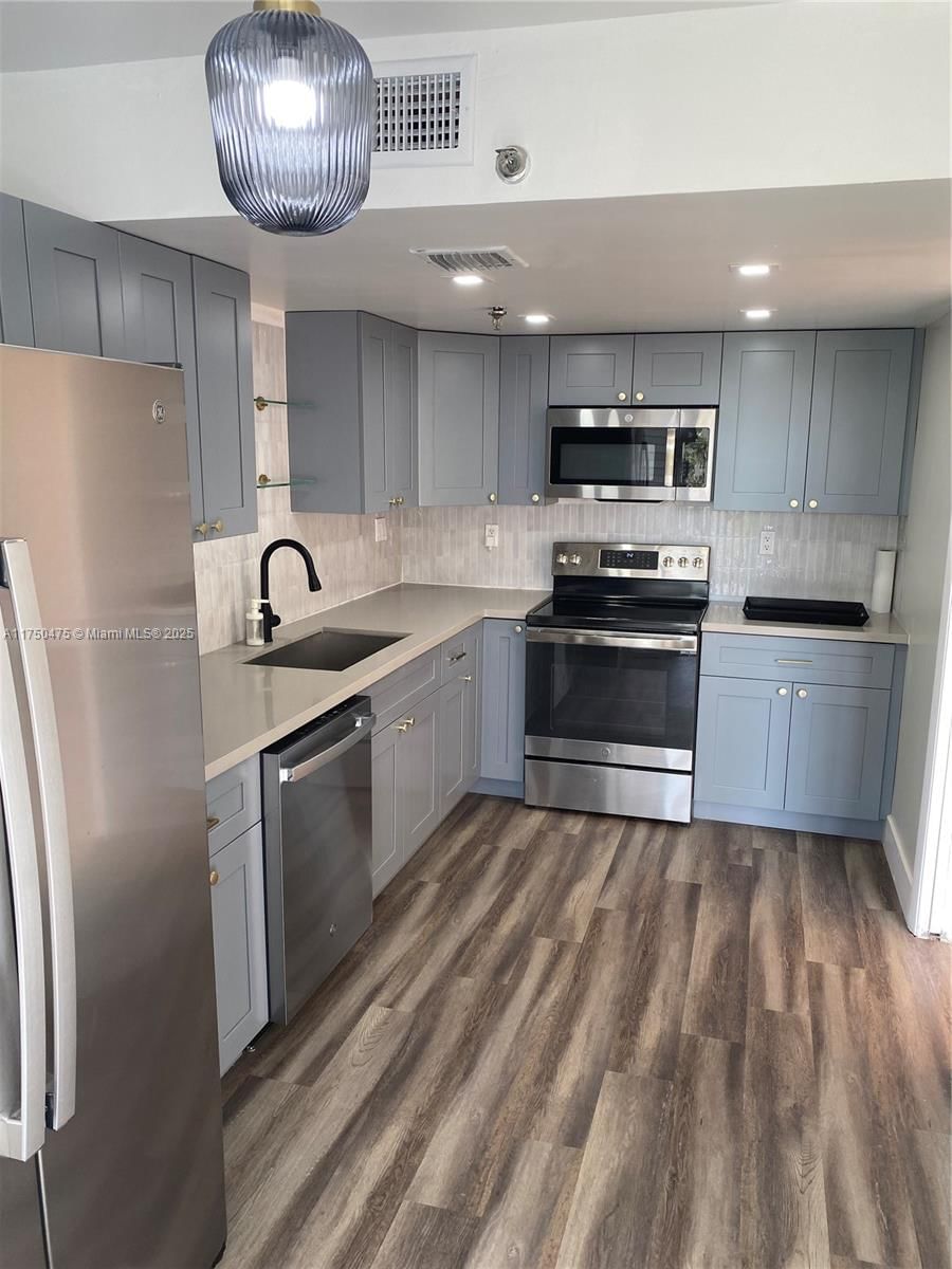 Real estate property located at 17890 Dixie Hwy #610, Miami-dade, Greynolds Park Club Condo, North Miami Beach, FL