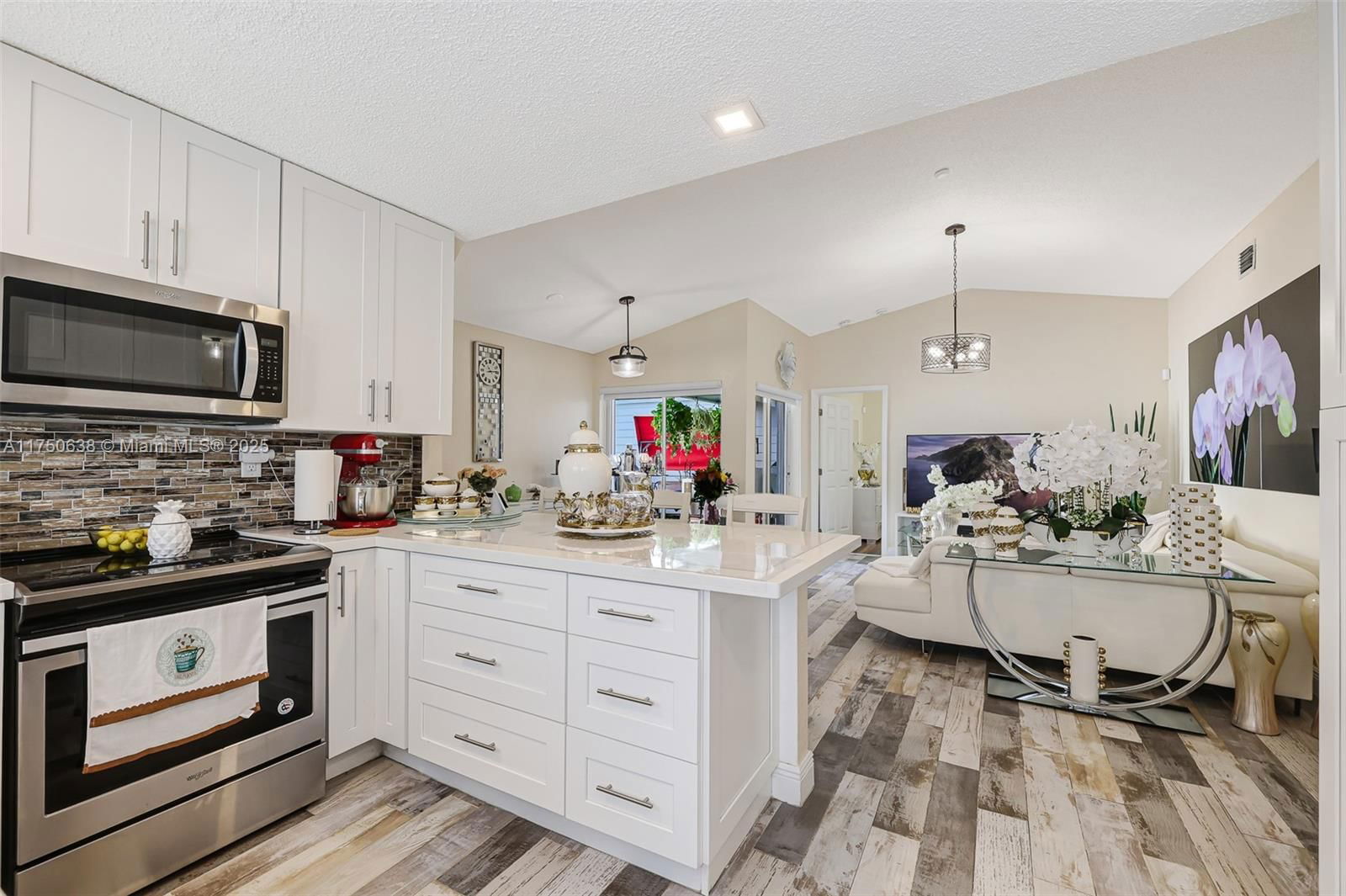 Real estate property located at 13781 147th Cir Ln #2-17, Miami-dade, Vilg Homes Country Walk C, Miami, FL