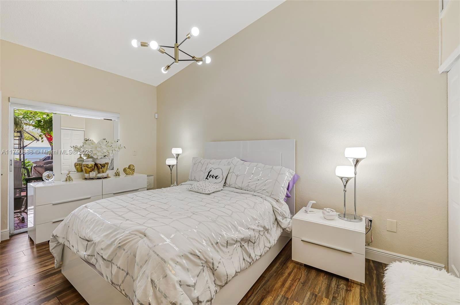 Real estate property located at 13781 147th Cir Ln #2-17, Miami-dade, Vilg Homes Country Walk C, Miami, FL