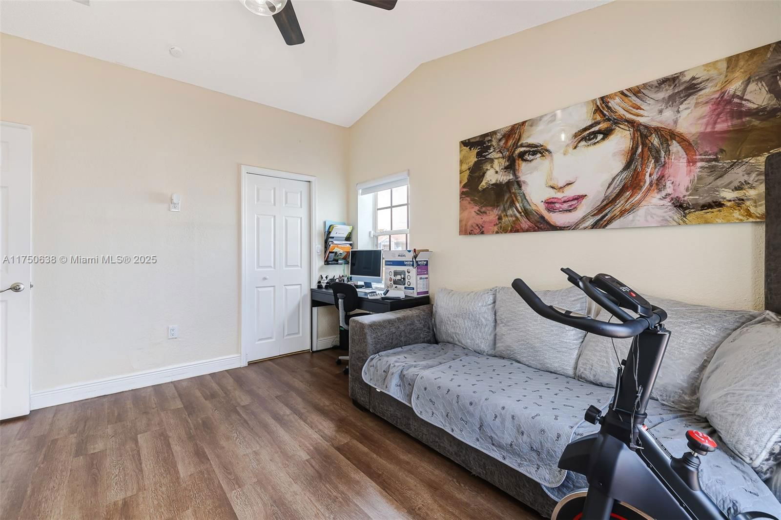 Real estate property located at 13781 147th Cir Ln #2-17, Miami-dade, Vilg Homes Country Walk C, Miami, FL