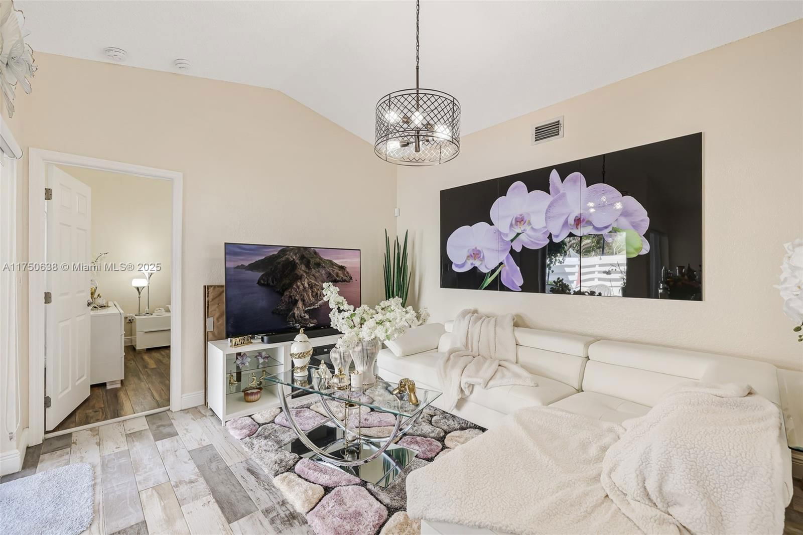 Real estate property located at 13781 147th Cir Ln #2-17, Miami-dade, Vilg Homes Country Walk C, Miami, FL