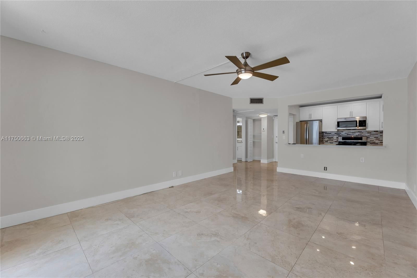 Real estate property located at 101 Mcnab Rd #210, Broward, Barcelona Gardens Condo B, Pompano Beach, FL