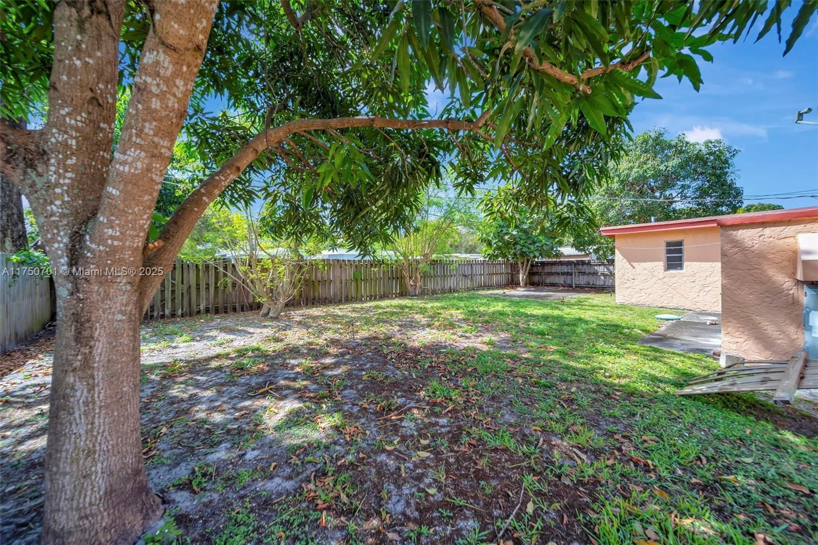 Real estate property located at 1110 140th St, Miami-dade, 1st Addn To Hyde Park Man, Miami, FL