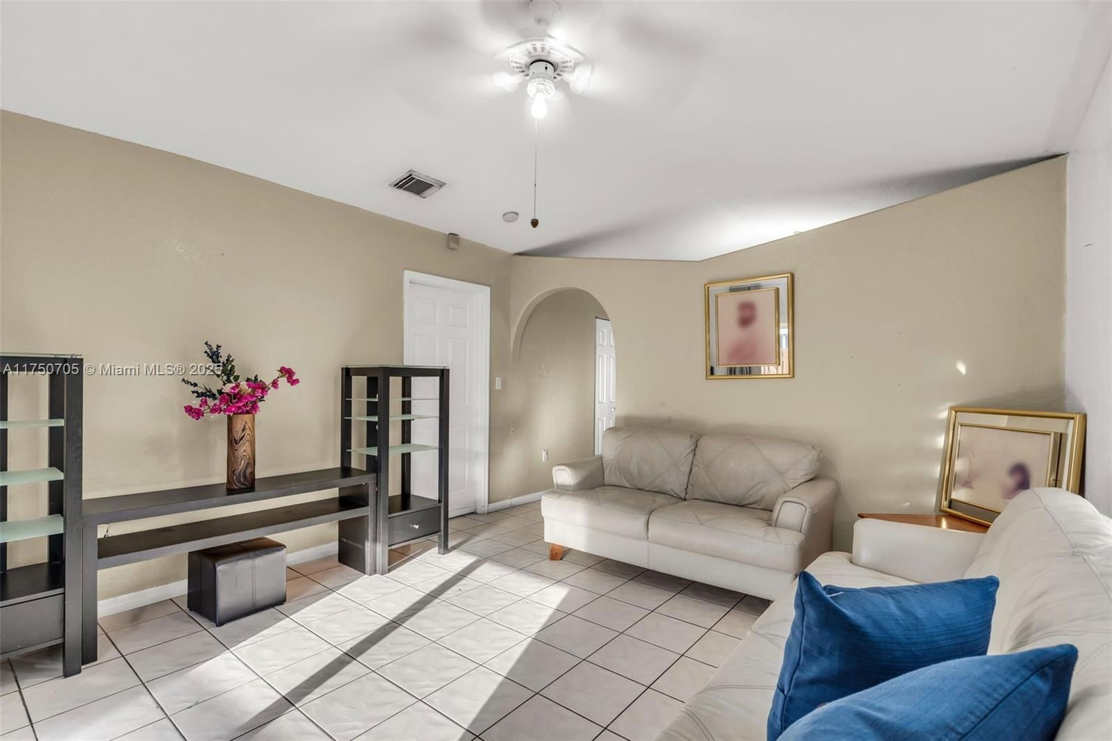 Real estate property located at 12752 98th Pl, Miami-dade, Golden Eagle Estates Sec, Hialeah Gardens, FL