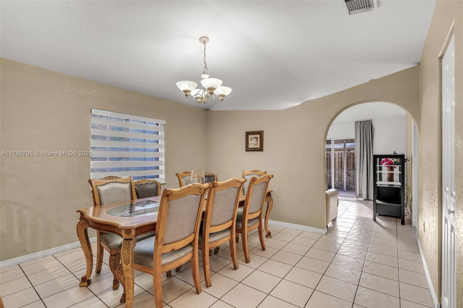 Real estate property located at 12752 98th Pl, Miami-dade, Golden Eagle Estates Sec, Hialeah Gardens, FL