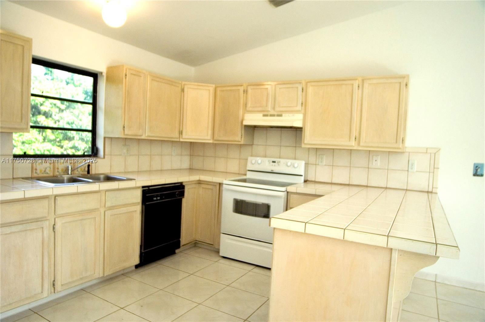 Real estate property located at 23451 162nd Ave, Miami-dade, X, Homestead, FL