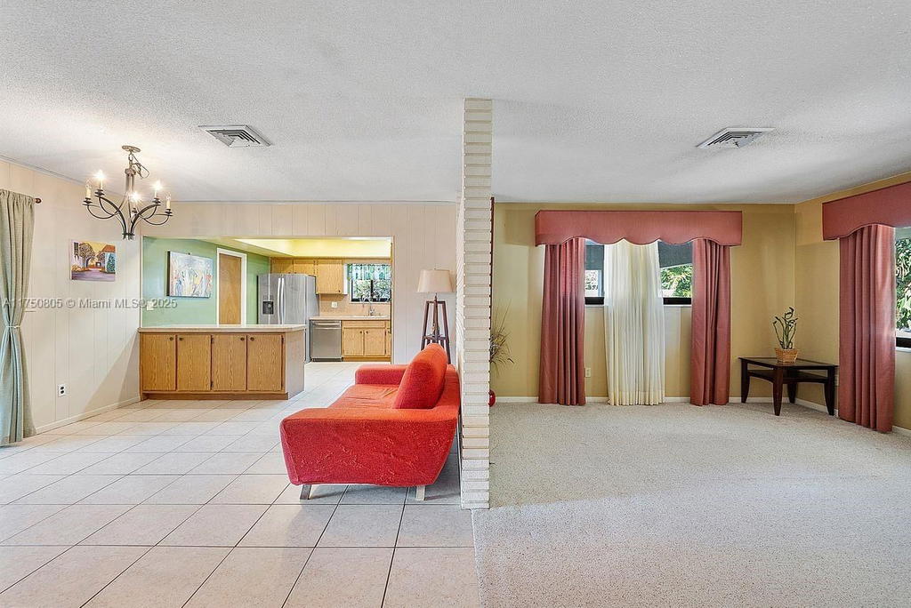 Real estate property located at 2381 34th Ave, Broward, Riverland Village Sec 1-r, Fort Lauderdale, FL
