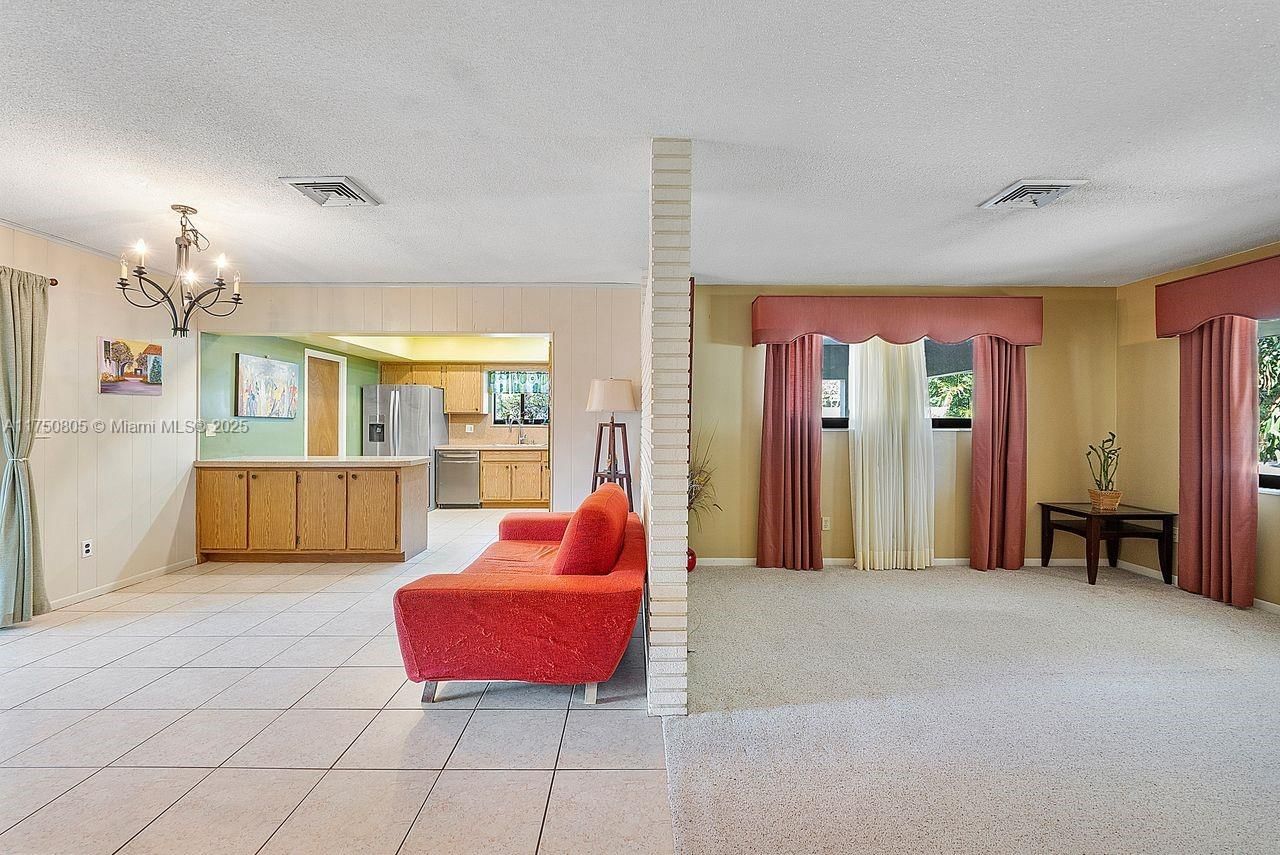 Real estate property located at 2381 34th Ave, Broward, Riverland Village Sec 1-r, Fort Lauderdale, FL