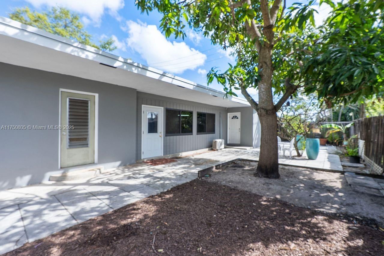 Real estate property located at 2381 34th Ave, Broward, Riverland Village Sec 1-r, Fort Lauderdale, FL