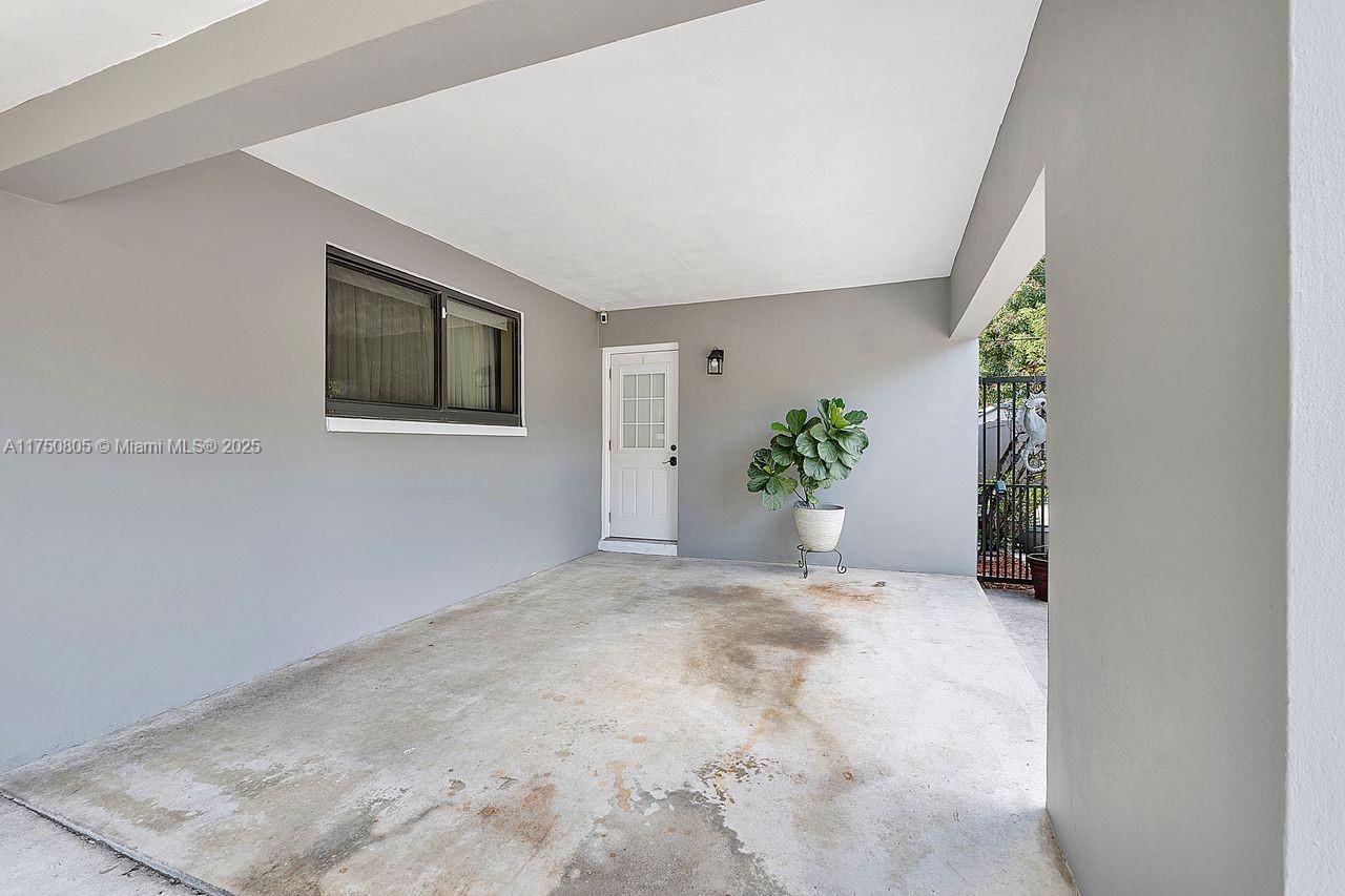 Real estate property located at 2381 34th Ave, Broward, Riverland Village Sec 1-r, Fort Lauderdale, FL