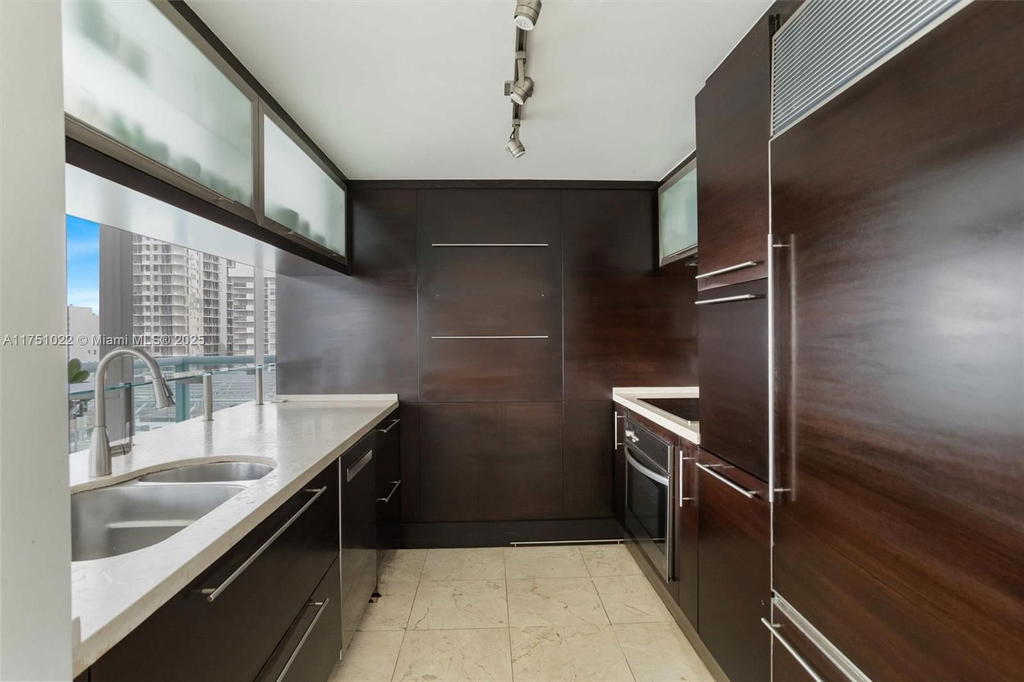 Real estate property located at 6000 Indian Creek Dr #11B, Miami-dade, 6000 Indian Creek Condo, Miami Beach, FL