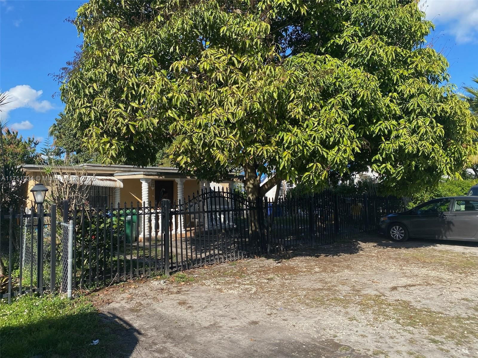 Real estate property located at 249 102nd St, Miami-dade, Geneva Gardens, Miami, FL
