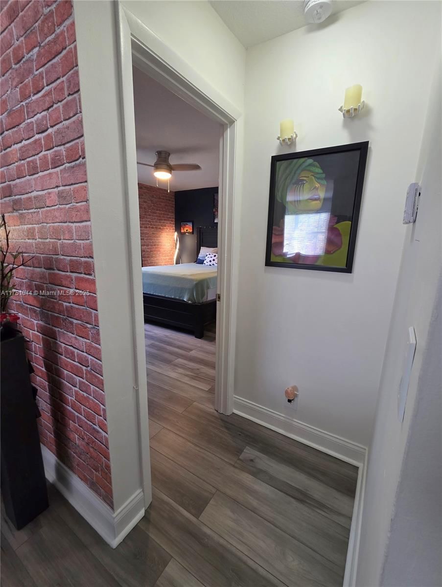Real estate property located at 365 86th Ave #201, Broward, Windmill Lakes Iii Condo, Pembroke Pines, FL
