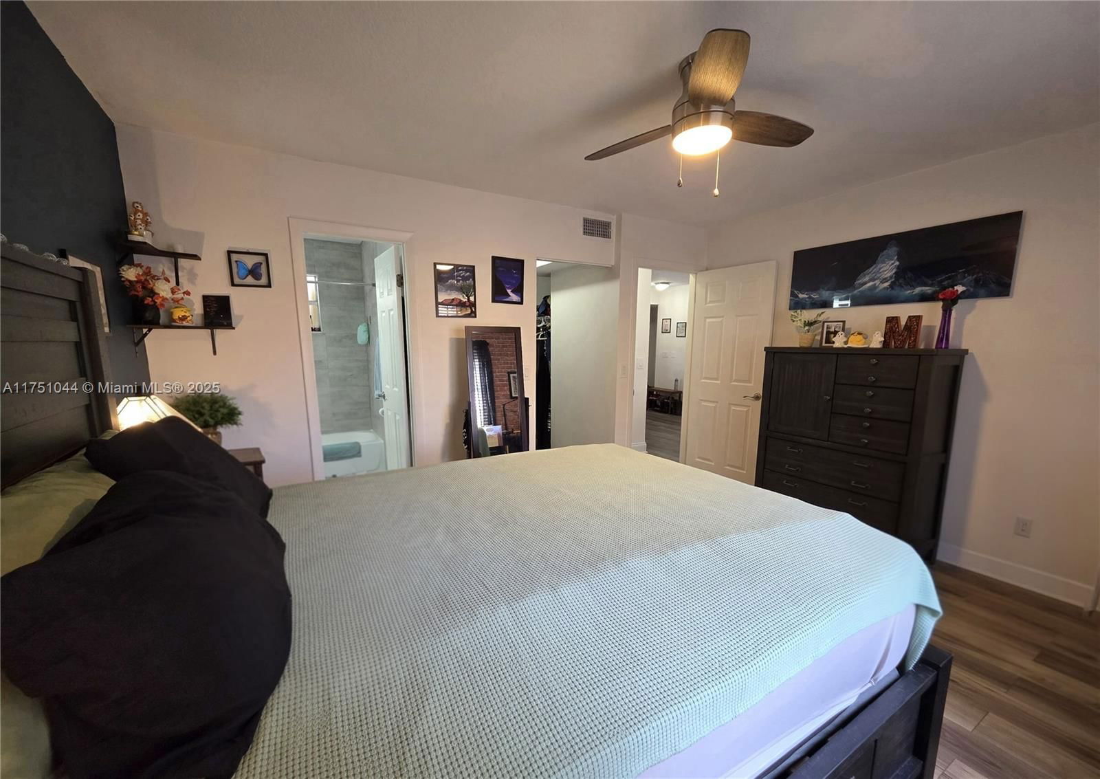 Real estate property located at 365 86th Ave #201, Broward, Windmill Lakes Iii Condo, Pembroke Pines, FL