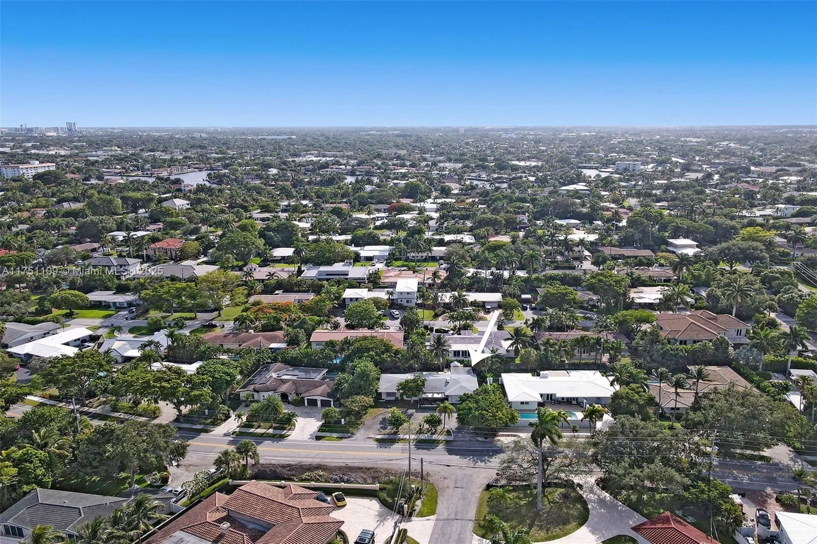 Real estate property located at 2441 Bayview Dr, Broward, Coral Ridge Galt Add, Fort Lauderdale, FL