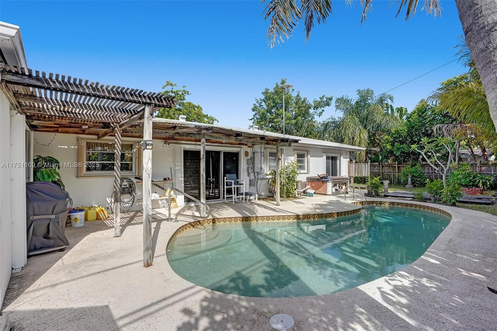Real estate property located at 2441 Bayview Dr, Broward, Coral Ridge Galt Add, Fort Lauderdale, FL