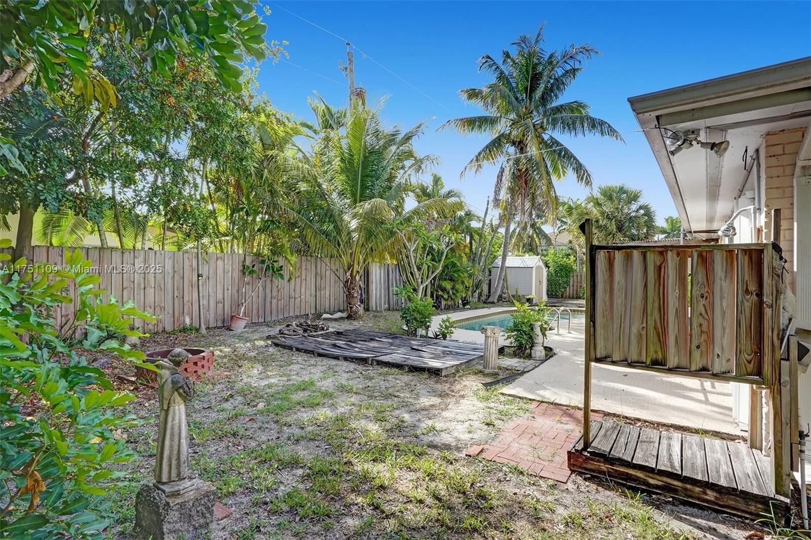 Real estate property located at 2441 Bayview Dr, Broward, Coral Ridge Galt Add, Fort Lauderdale, FL