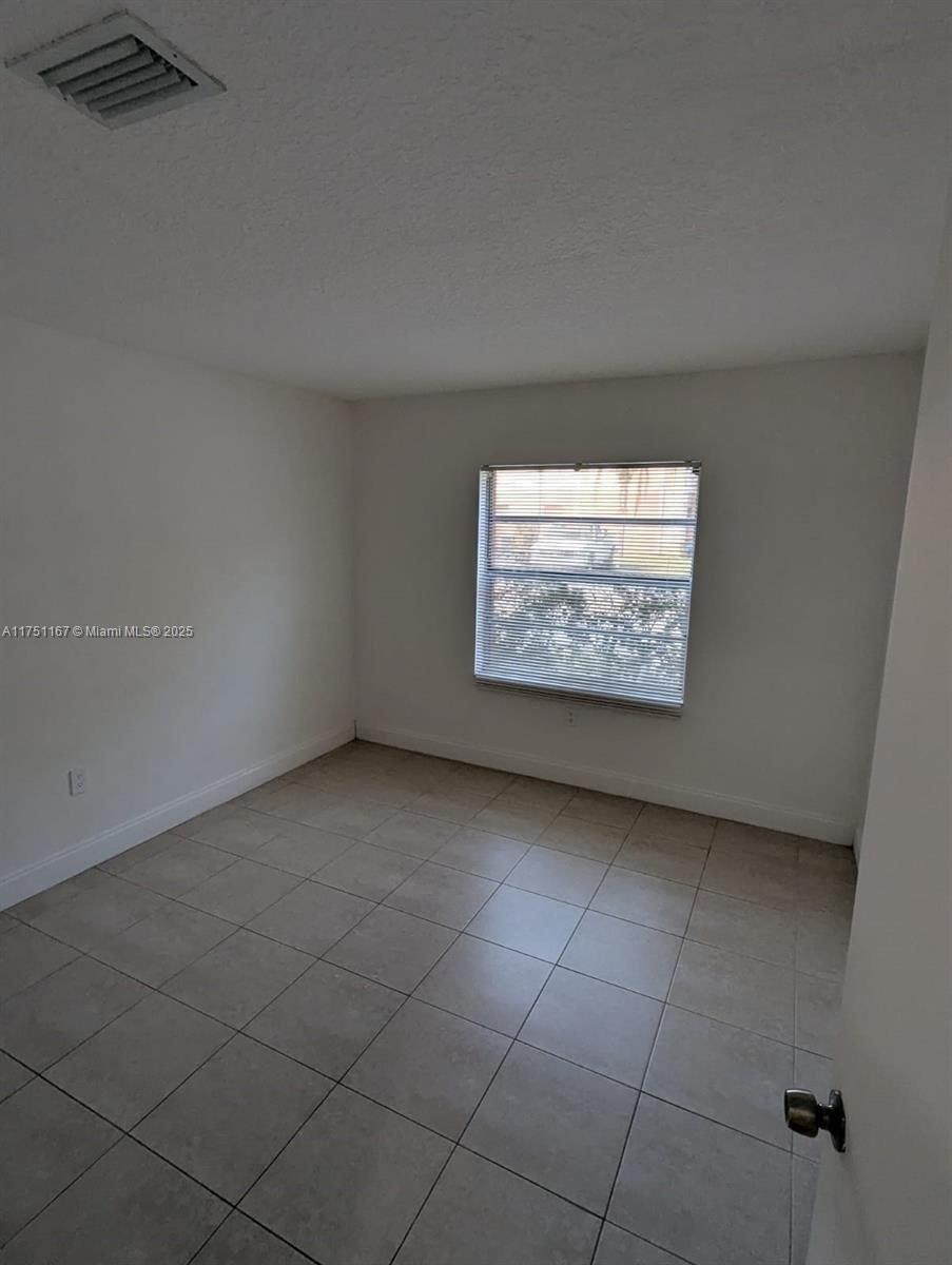 Real estate property located at 1511 PINEWOOD DR NE BLDG 2 #2, Brevard, Palm Bay Club Condominiums, Palm Bay, FL