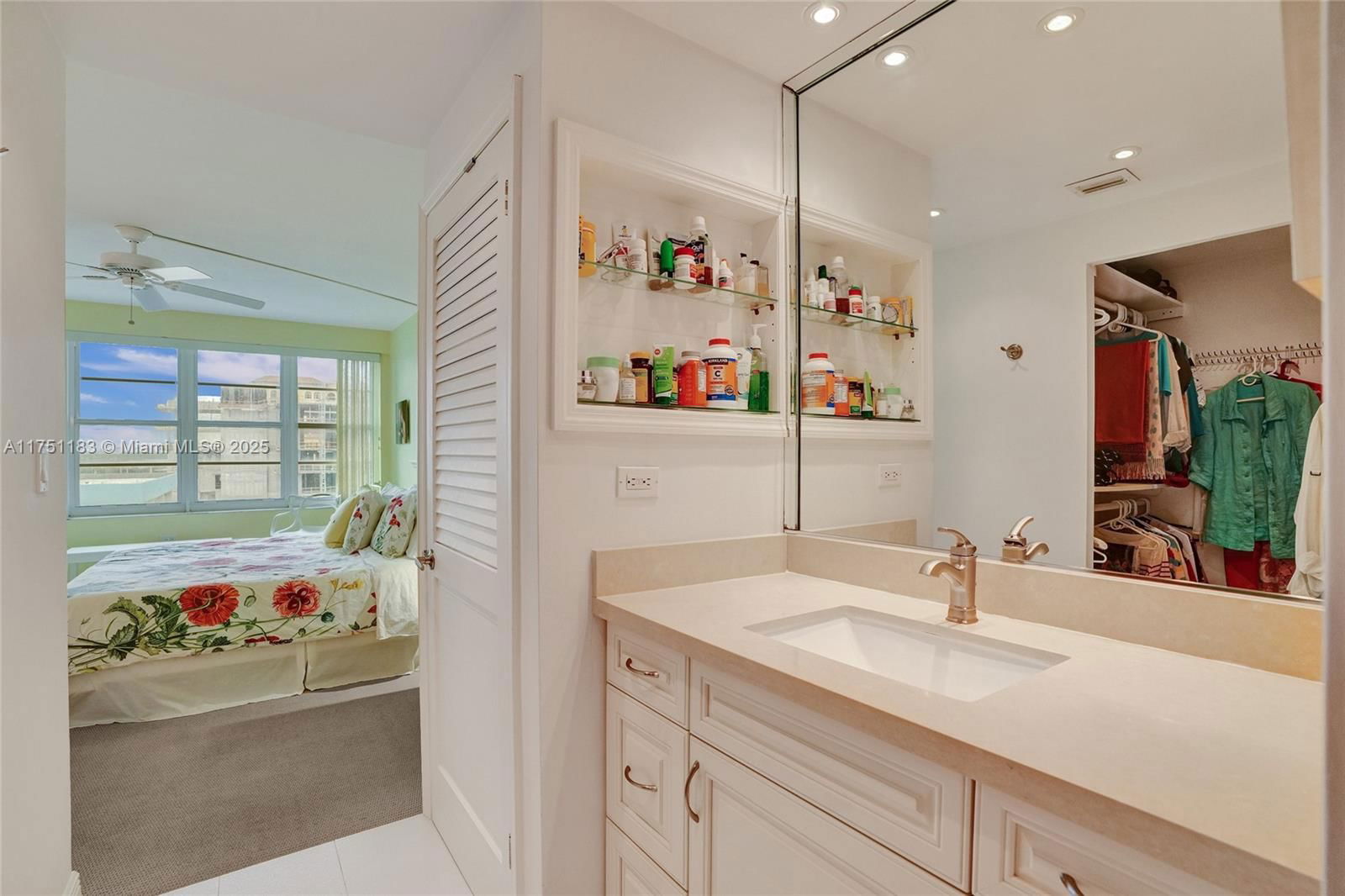 Real estate property located at 3111 Ocean Dr #603, Broward, Hollywood Towers Condo, Hollywood, FL