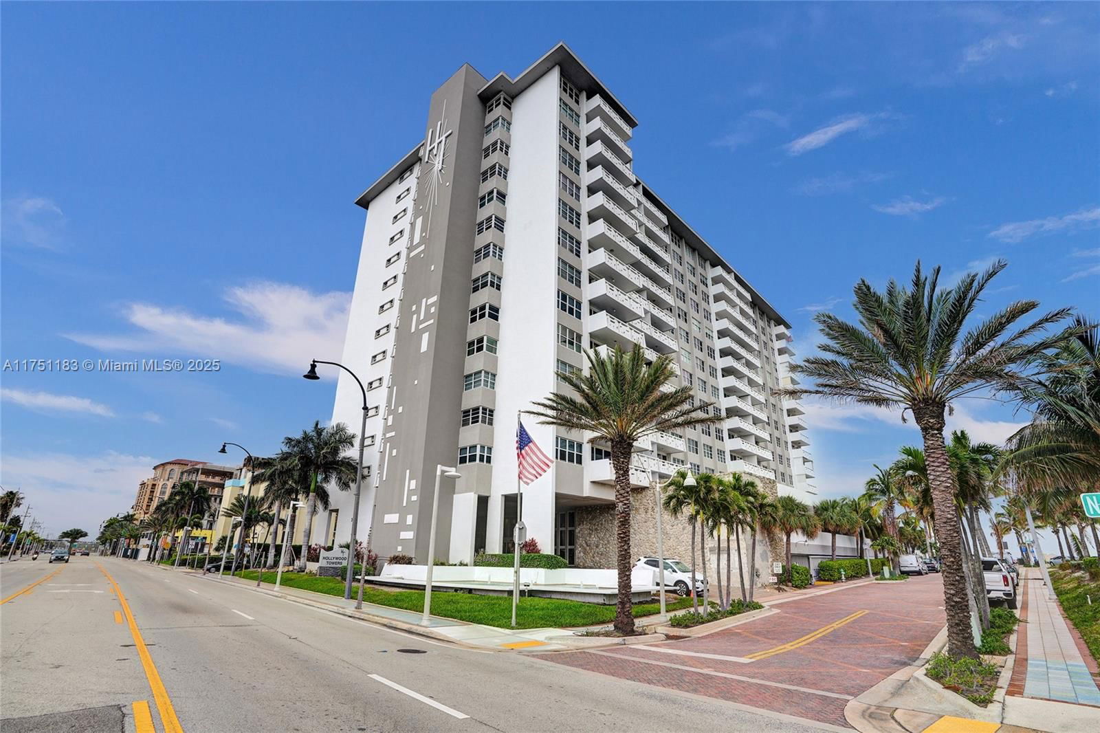 Real estate property located at 3111 Ocean Dr #603, Broward, Hollywood Towers Condo, Hollywood, FL