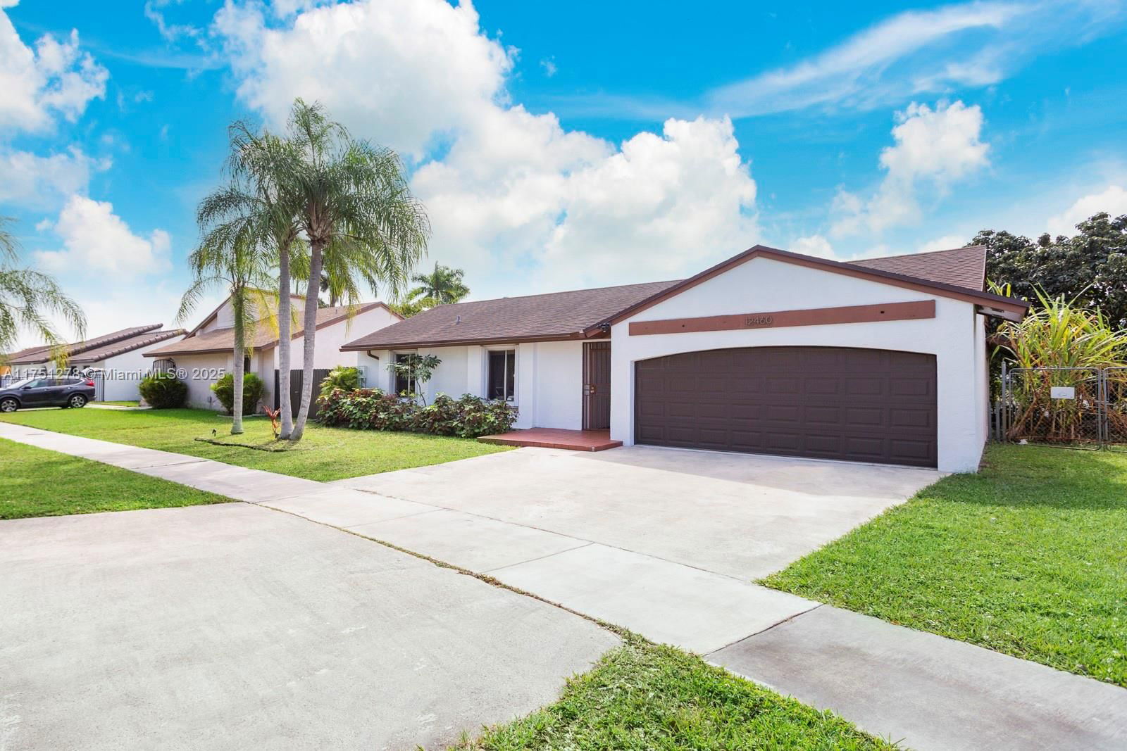 Real estate property located at 12460 202nd Ter, Miami-dade, Oak Park Estates Sec 1, Miami, FL