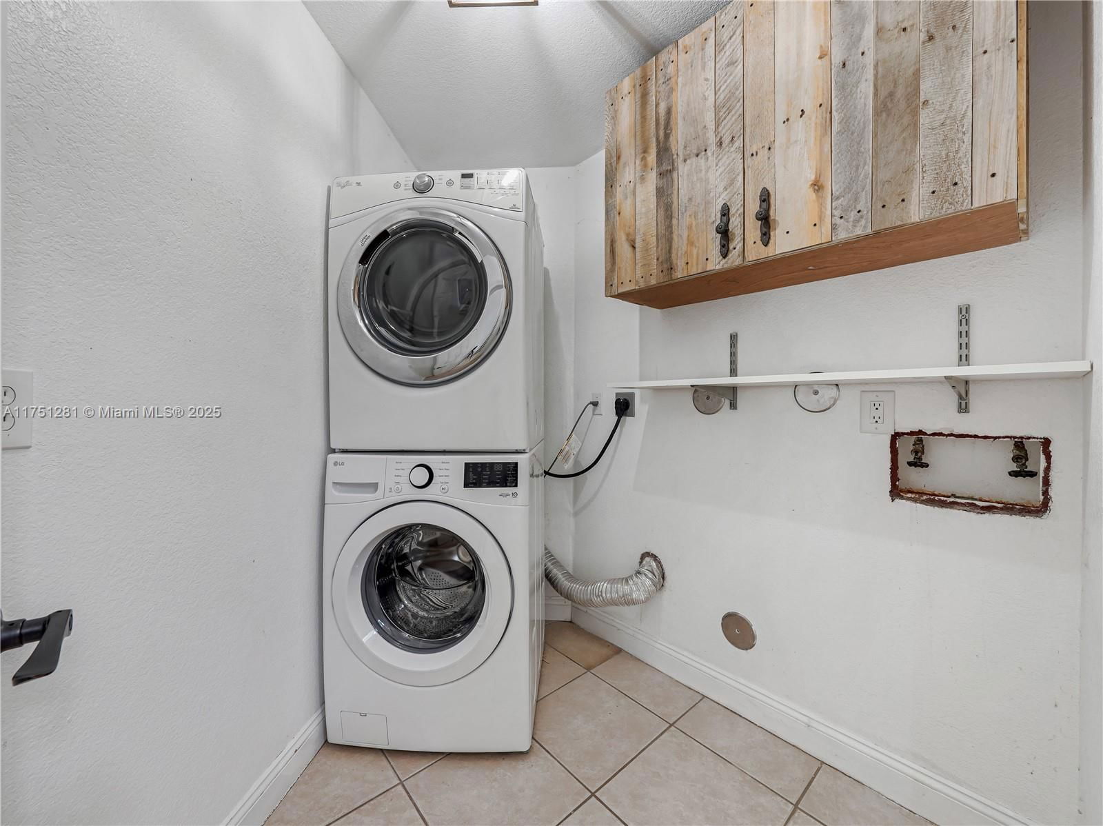 Real estate property located at 4013 63rd St, Broward, Cocobay, Coconut Creek, FL