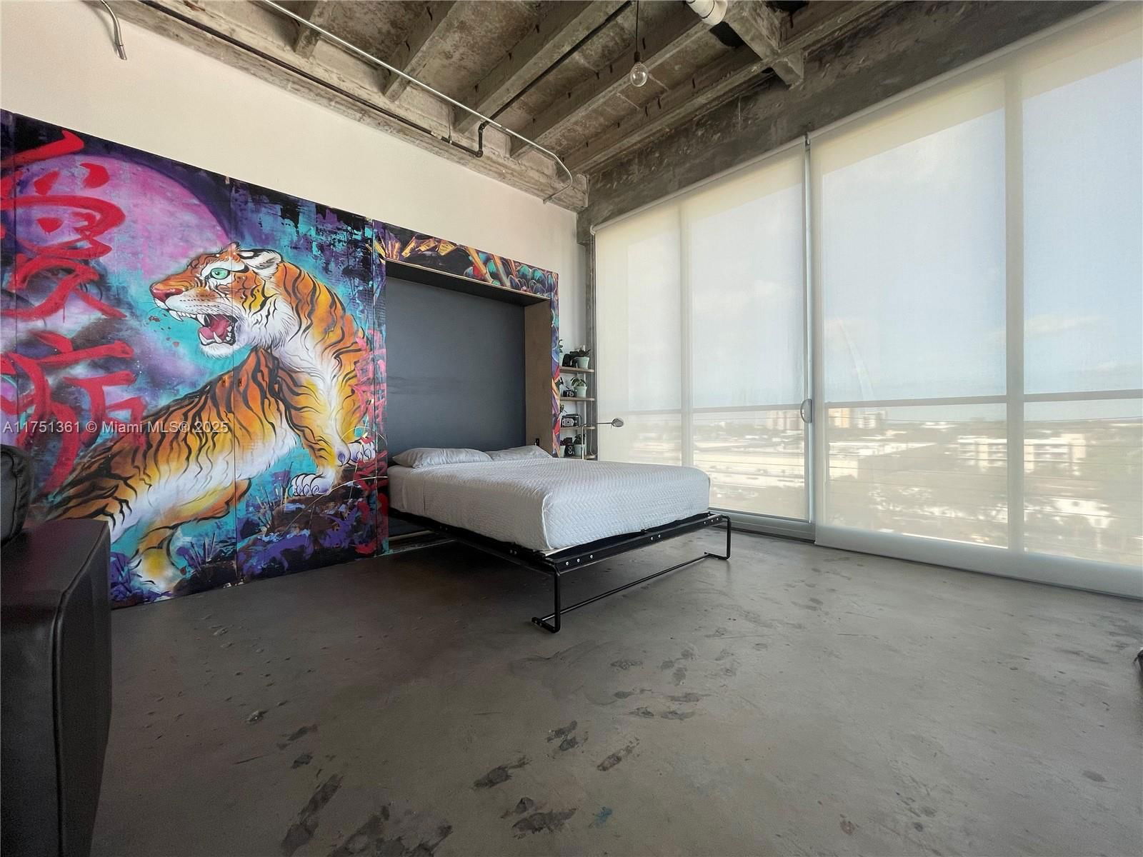 Real estate property located at 8101 Biscayne Blvd R-617, Miami-dade, The Bank Condo, Miami, FL