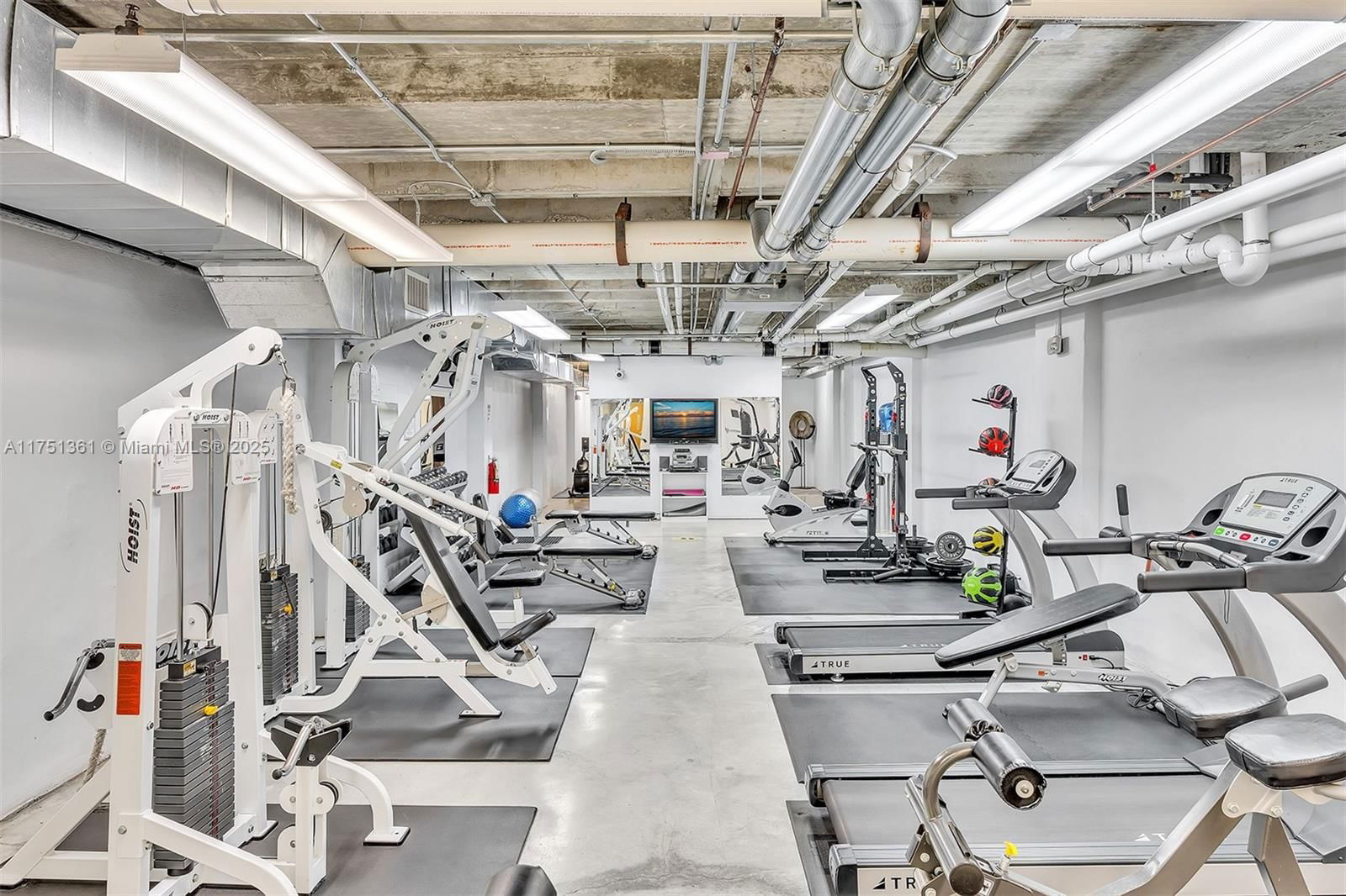 Real estate property located at 8101 Biscayne Blvd R-617, Miami-dade, The Bank Condo, Miami, FL