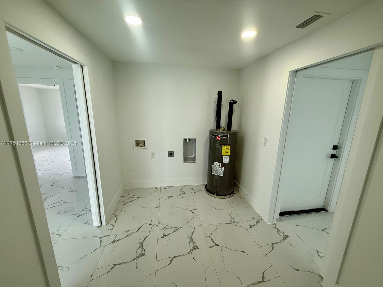 Real estate property located at 111 E North Shore AVE, Lee, Harbor Estates First Add, Fort Myers, FL