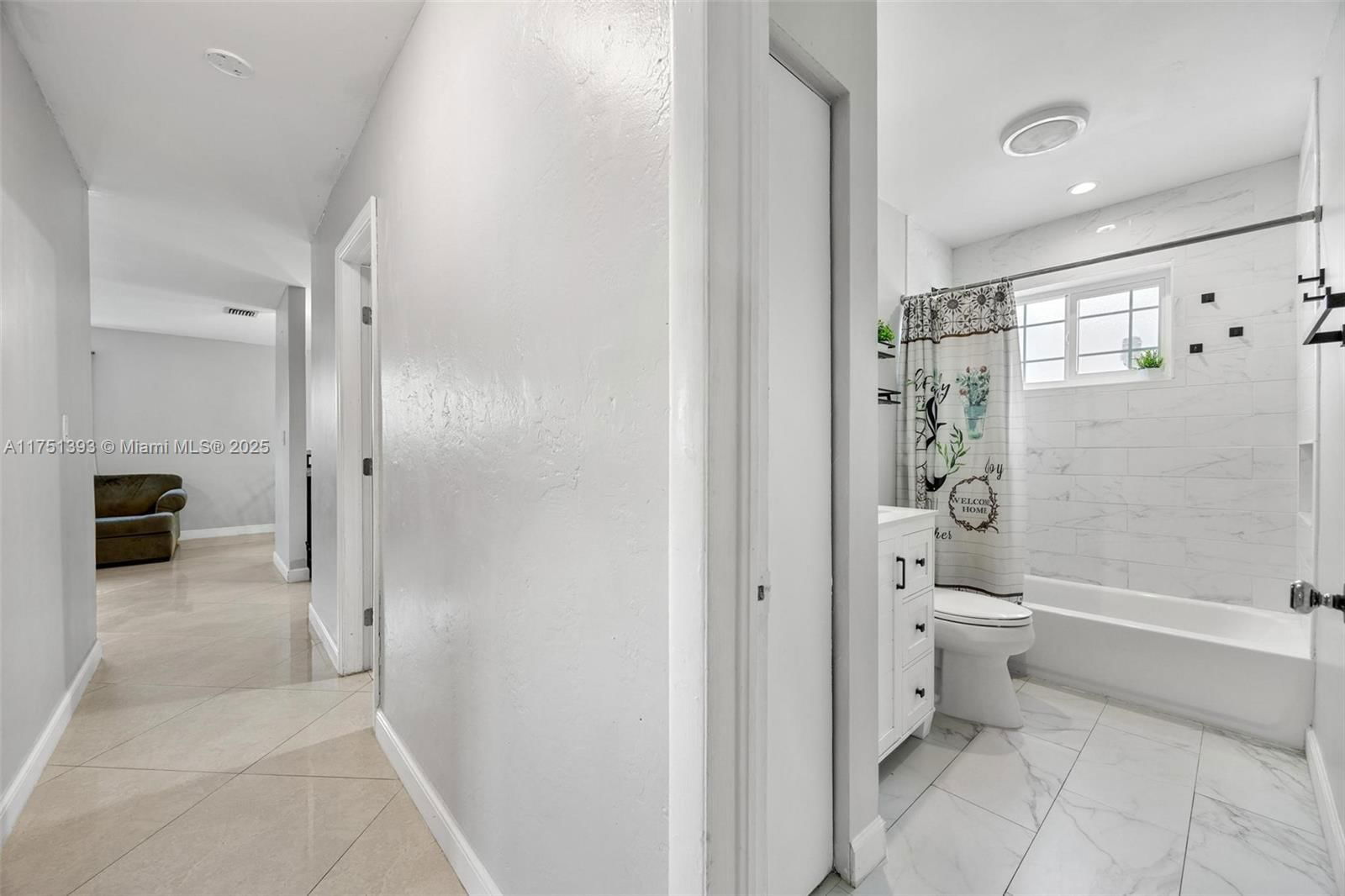 Real estate property located at 711 70th Ter, Broward, Boulevard Heights Sec 3, Hollywood, FL
