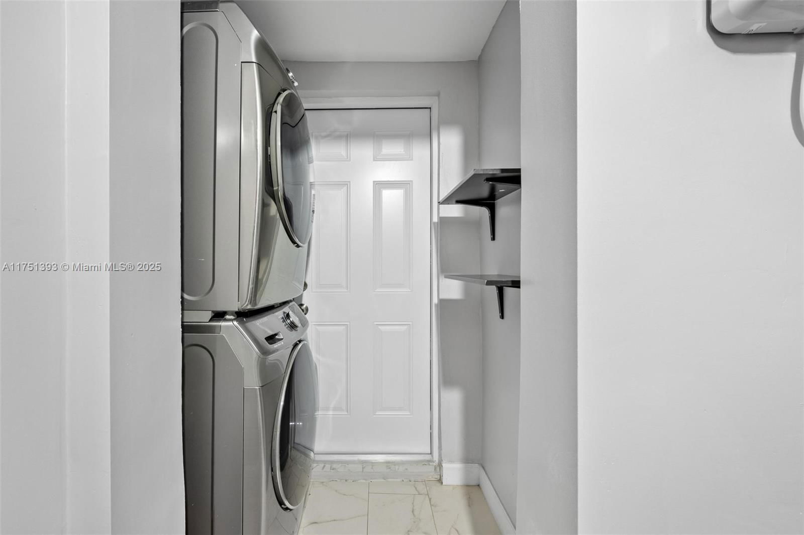 Real estate property located at 711 70th Ter, Broward, Boulevard Heights Sec 3, Hollywood, FL