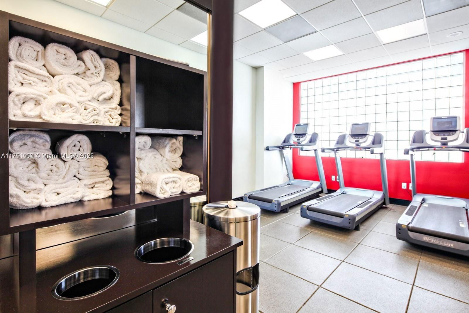 Real estate property located at 2670 Sunrise Blvd #430, Broward, Gallery One Condo, Fort Lauderdale, FL