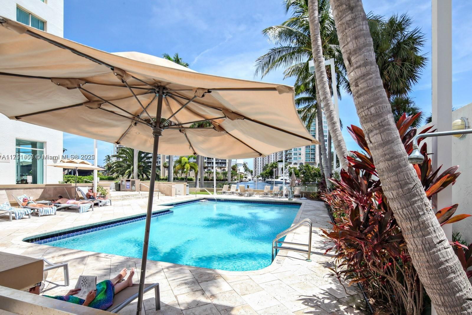 Real estate property located at 2670 Sunrise Blvd #430, Broward, Gallery One Condo, Fort Lauderdale, FL