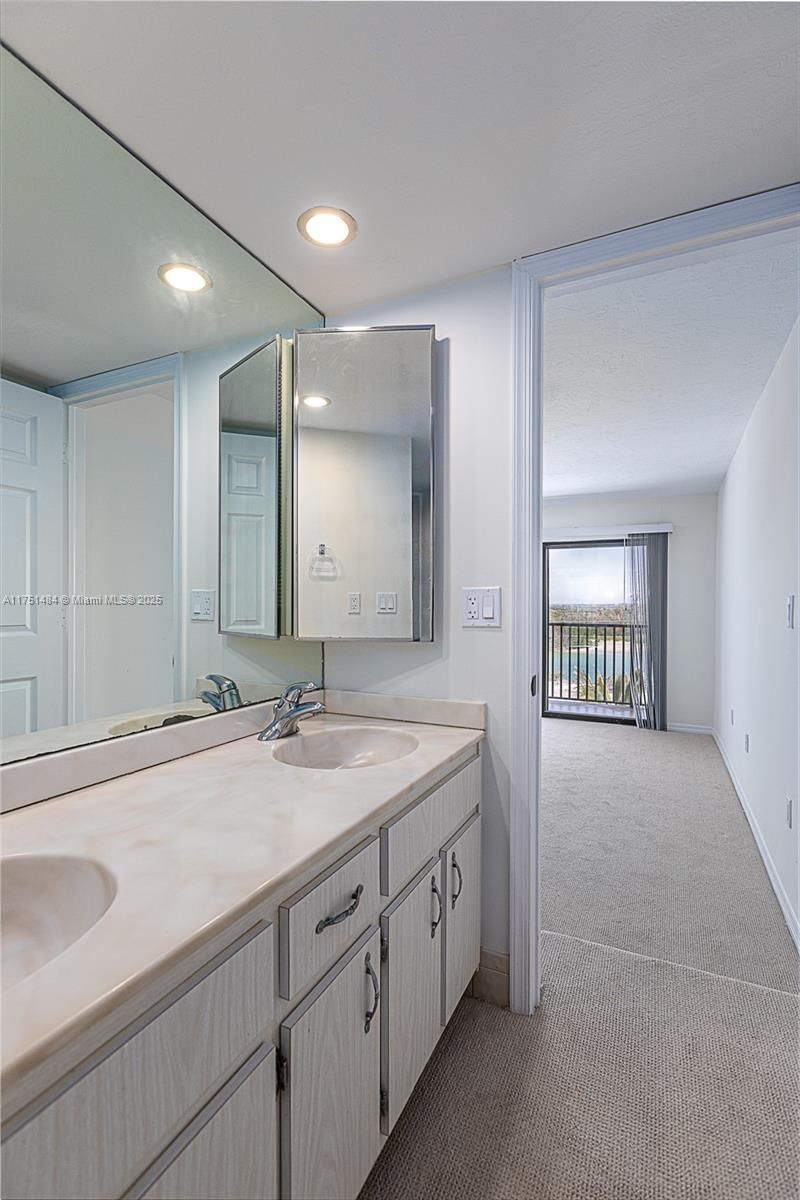 Real estate property located at 25840 Hickory Blvd, Lee, Dolphin Way Of Hickory Pte, Bonita Springs, FL