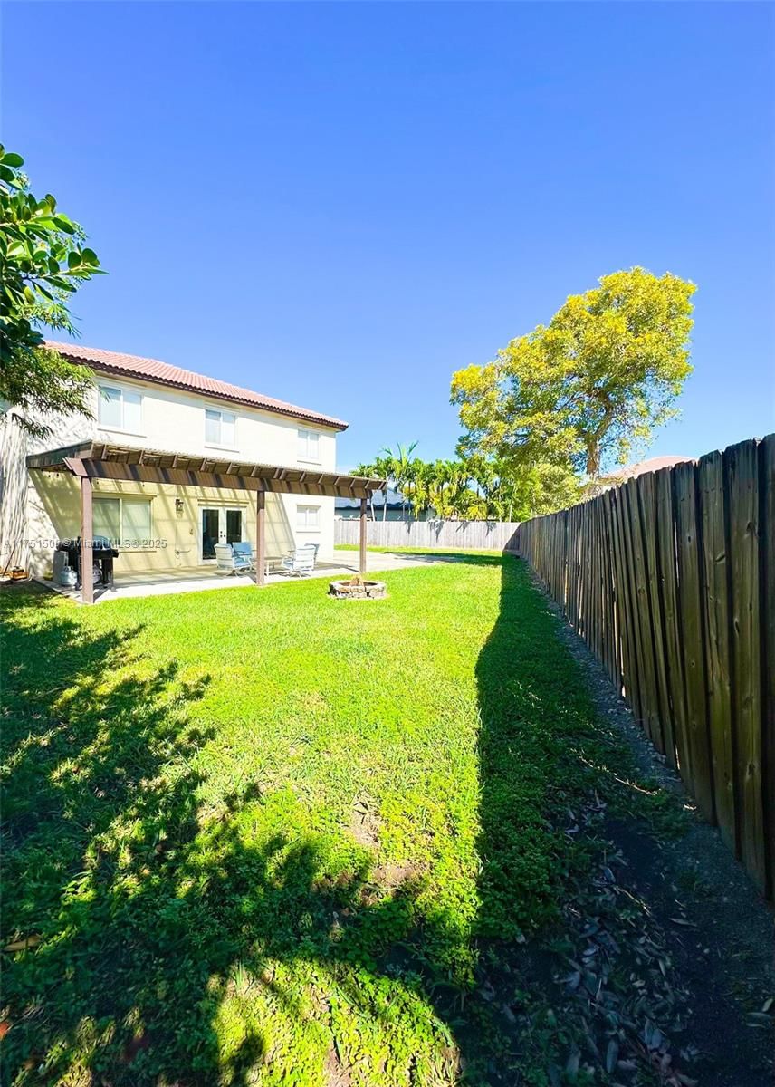 Real estate property located at 21243 89th Ct, Miami-dade, Lakes By The Bay Sec 14, Cutler Bay, FL