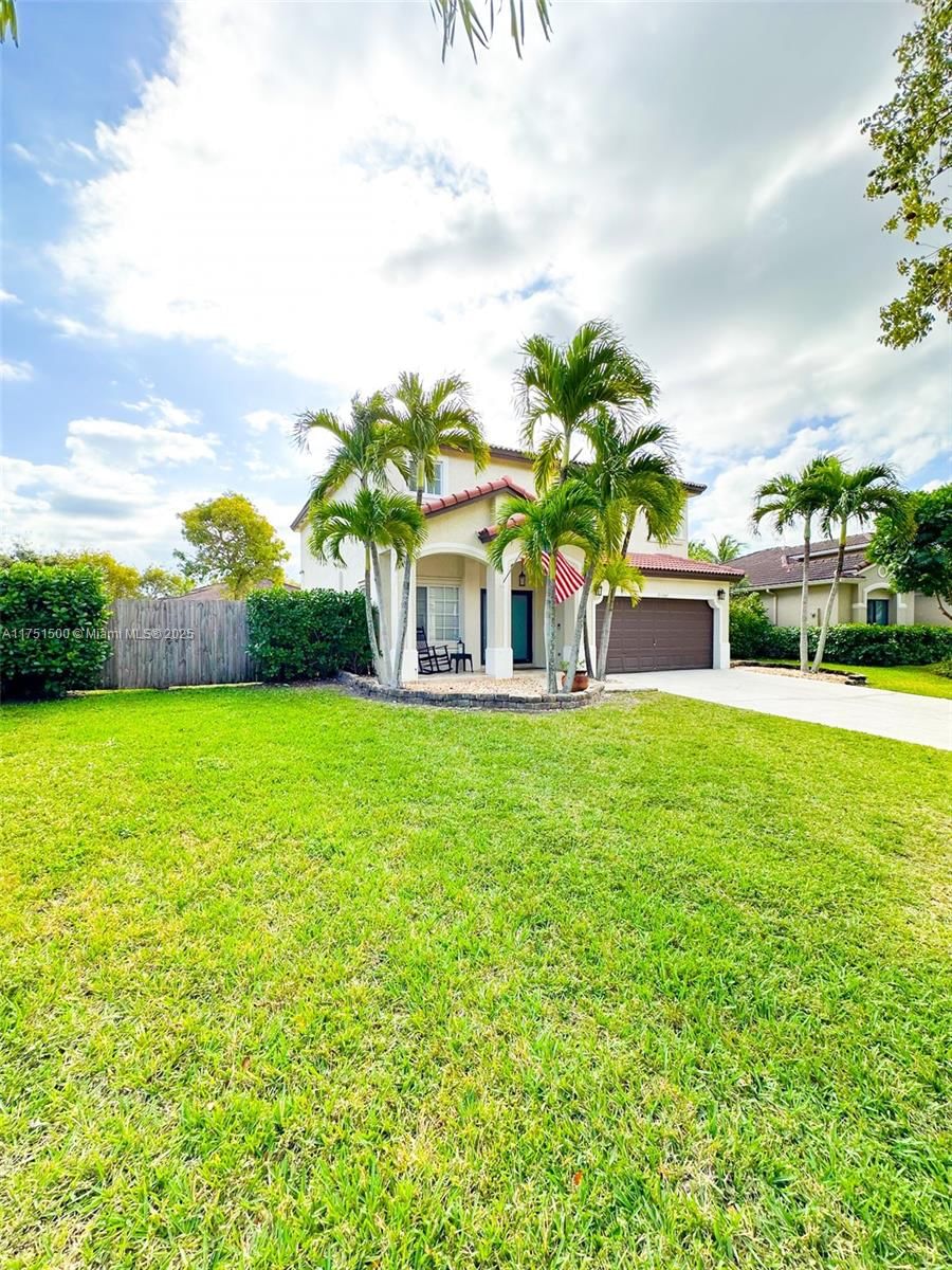 Real estate property located at 21243 89th Ct, Miami-dade, Lakes By The Bay Sec 14, Cutler Bay, FL