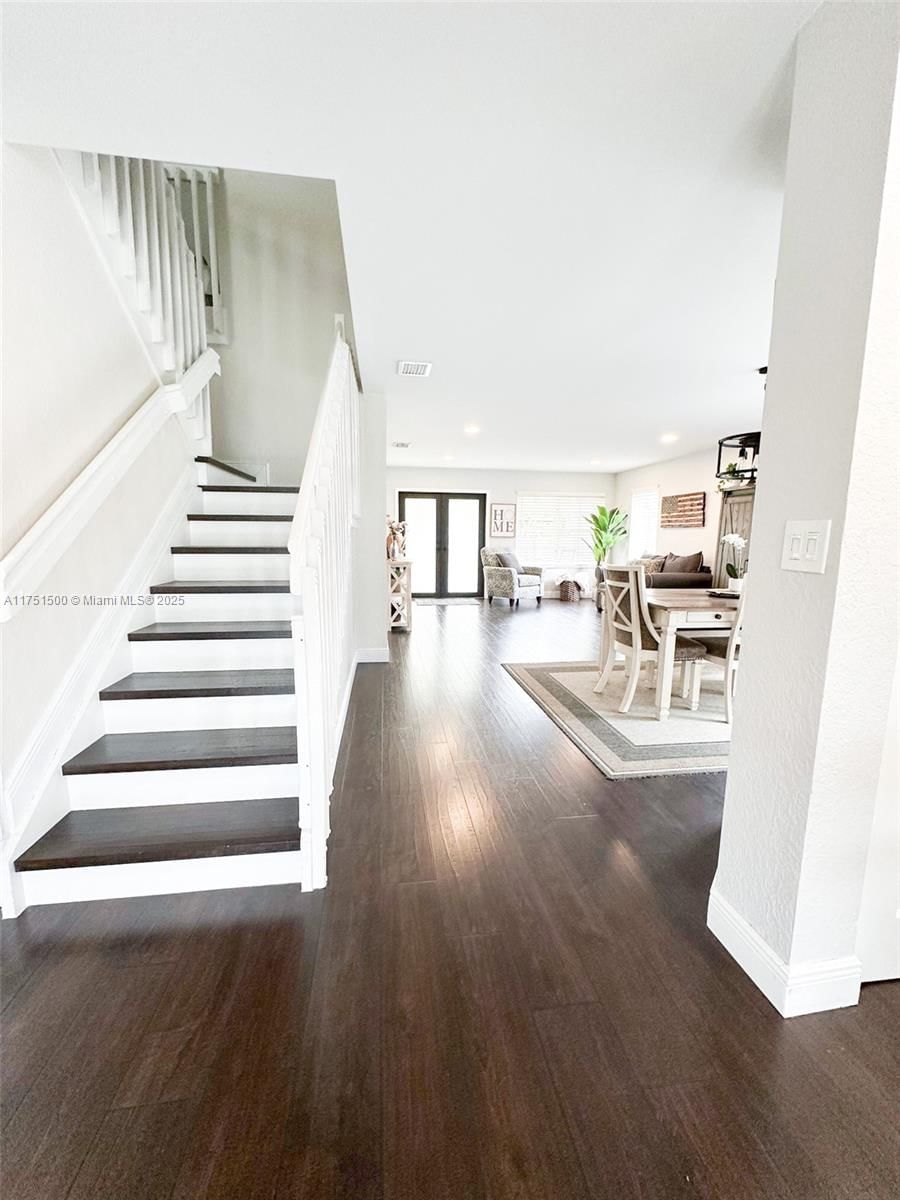 Real estate property located at 21243 89th Ct, Miami-dade, Lakes By The Bay Sec 14, Cutler Bay, FL