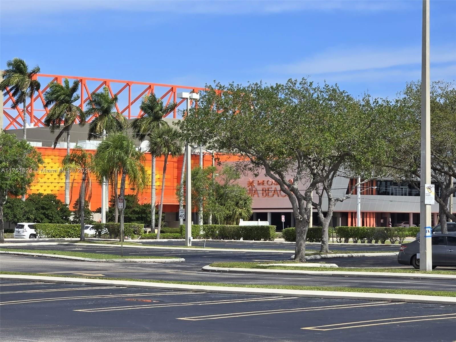 Real estate property located at 250 Park St #1-6, Broward, Dania Beach, FL