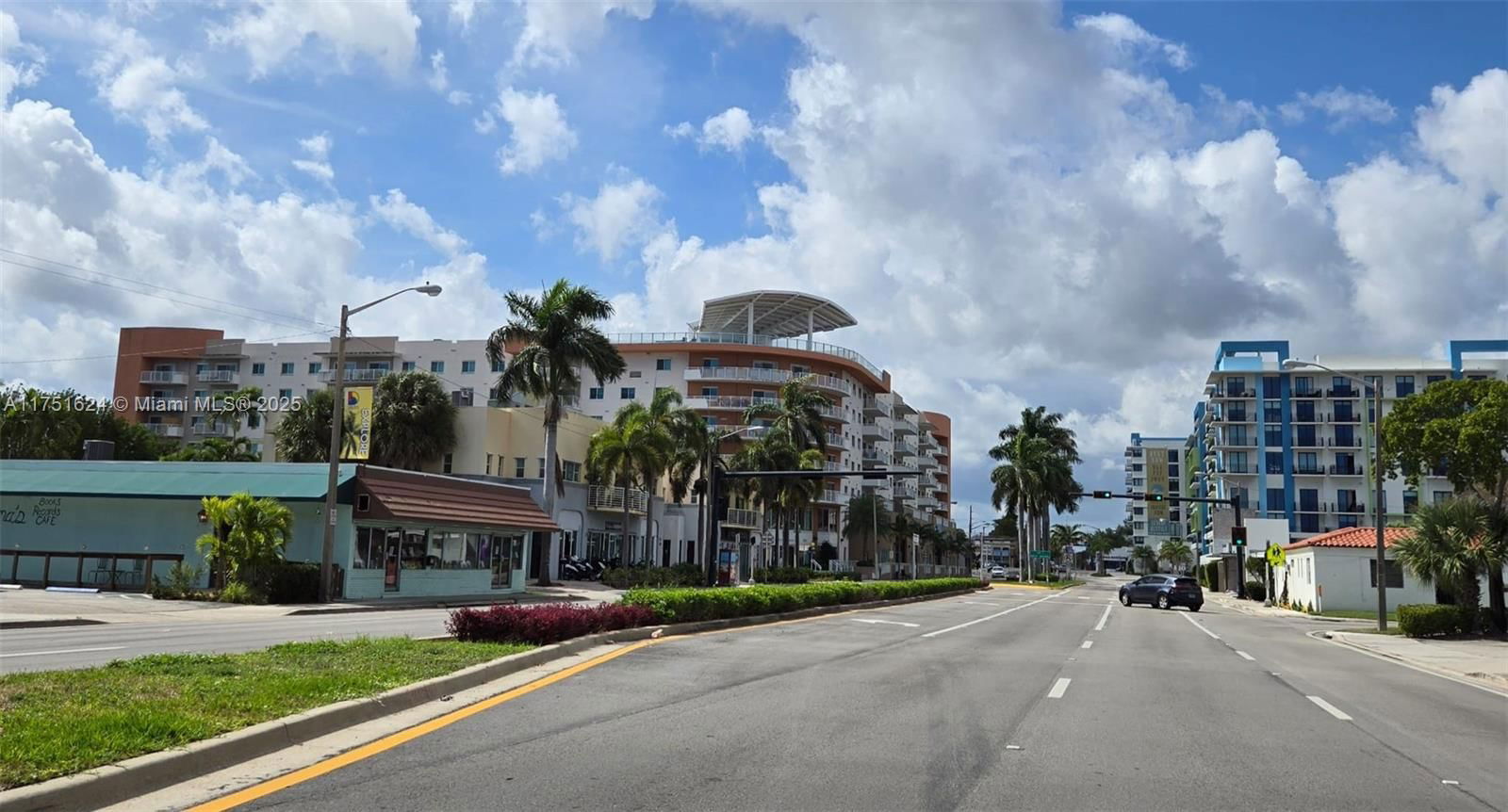 Real estate property located at 250 Park St #1-6, Broward, Dania Beach, FL