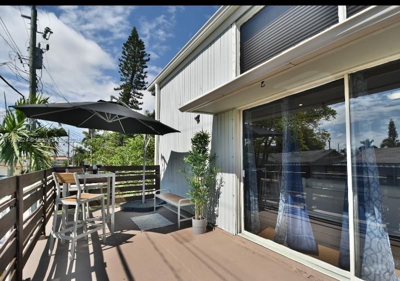 Real estate property located at 250 Park St #1-6, Broward, Dania Beach, FL