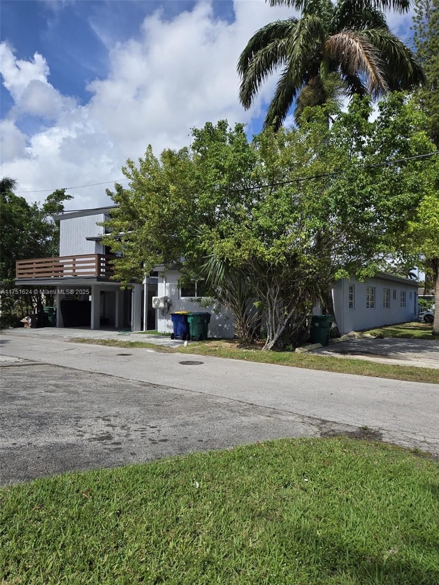 Real estate property located at 250 Park St #1-6, Broward, Dania Beach, FL